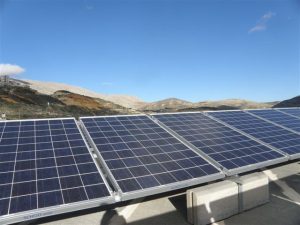 מערכות סולאריות מסחריות | GreenTops